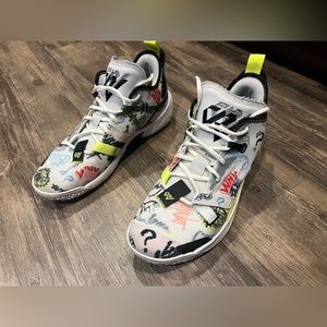 Jordan why not zero .3se (white,orange,and purple) jordan why not zero .4